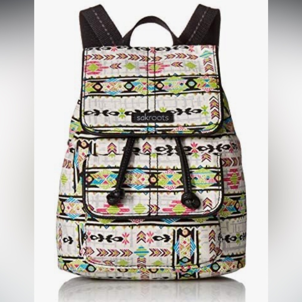 Sakroots Metro Mini Flap Backpack, Optic Spirit Wanderer. 
Pre~Loved 
EX COND!!